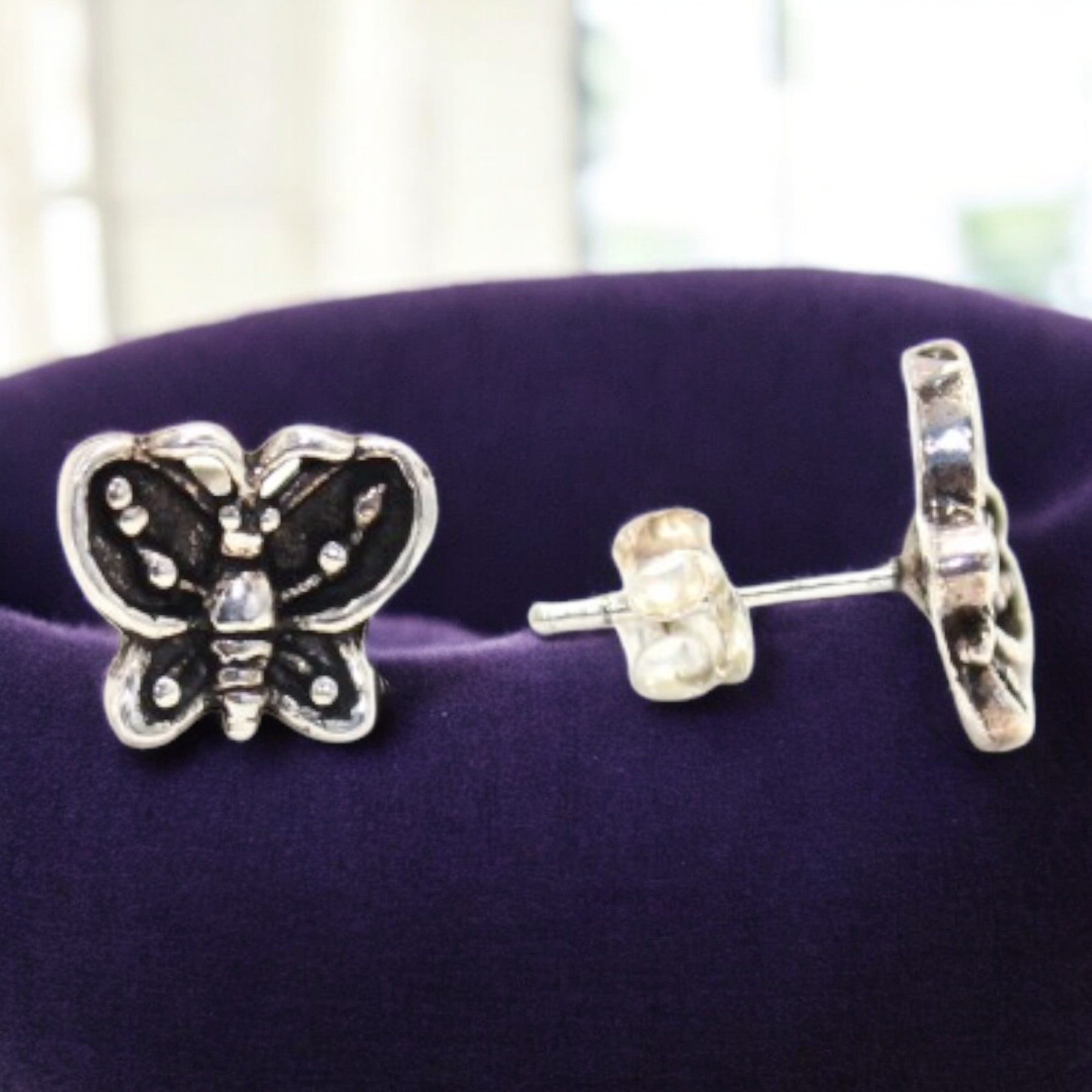 H172__3_-removebg-preview