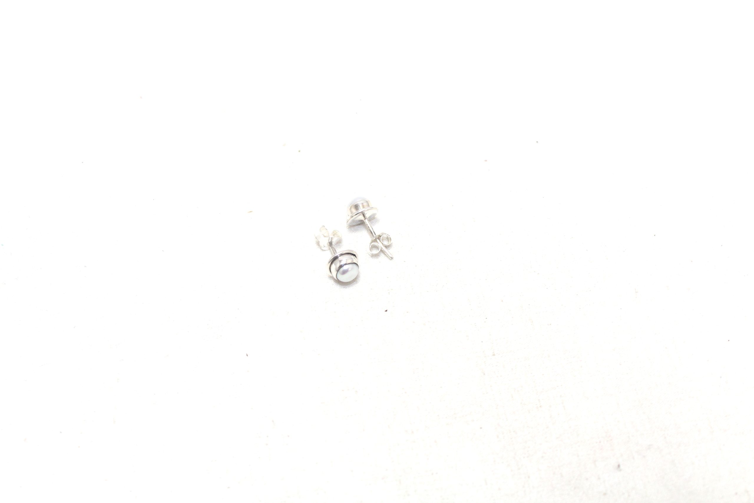 I23 (4)
